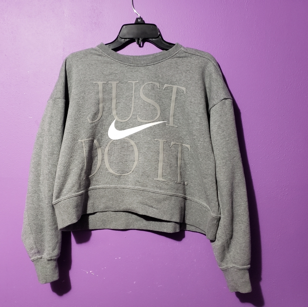 Nike grey cropped sweat shirt